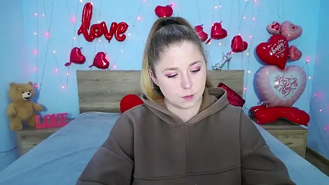 JessikaDaniel online show from March 3, 2025, 7:21 am