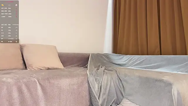 Snapshot of altxnani chatting on January 12, 2025, 12:39 am altxnani online show from January 12, 2025, 12:39 am