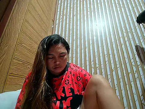 Snapshot of LalaiAsian chatting on February 15, 2026, 5:31 pm LalaiAsian online show from February 15, 2026, 5:31 pm