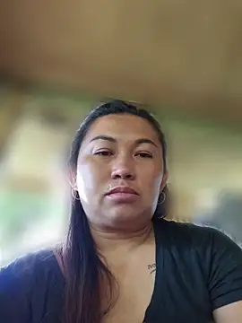 LalaiAsian online show from May 17, 2026, 11:45 pm