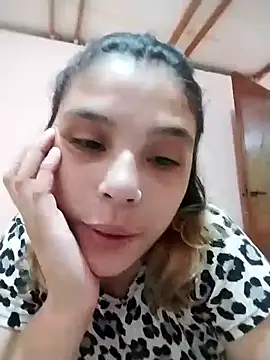 mariamac420 online show from December 24, 2024, 6:17 pm