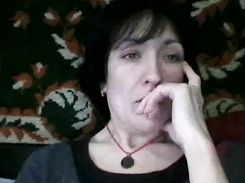 SunnyAmorre online show from January 14, 2025, 1:28 pm