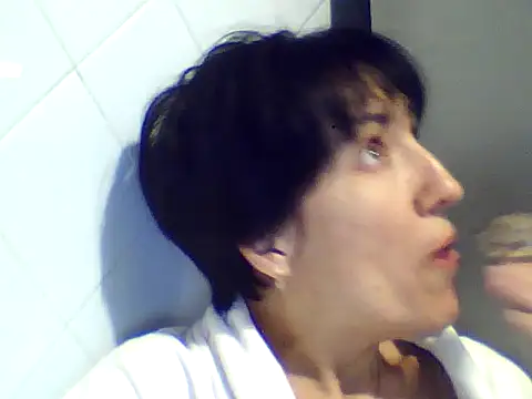 SunnyAmorre online show from September 8, 2025, 9:36 pm