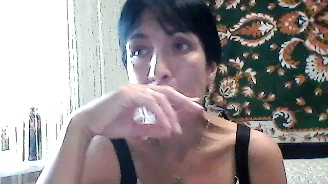 SunnyAmorre online show from July 21, 2026, 8:27 am