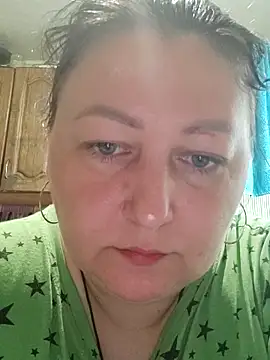 Snapshot of Rini333 chatting on September 29, 2025, 11:48 am Rini333 online show from September 29, 2025, 11:48 am