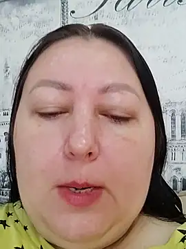 Snapshot of Rini333 chatting on October 20, 2025, 9:54 am Rini333 online show from October 20, 2025, 9:54 am