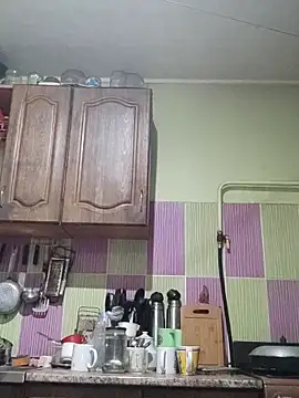 Snapshot of Rini333 chatting on October 24, 2025, 2:30 am Rini333 online show from October 24, 2025, 2:30 am