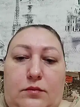 Rini333 online show from December 18, 2025, 8:31 am