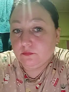 Rini333 online show from January 18, 2026, 9:29 pm