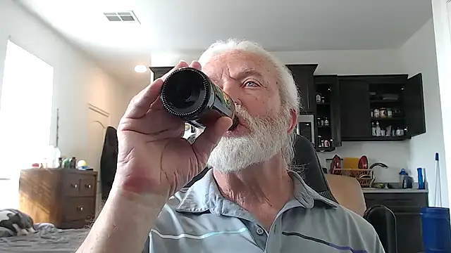 Snapshot of rockpoint69 chatting on January 3, 2025, 5:42 pm rockpoint69 online show from January 3, 2025, 5:42 pm