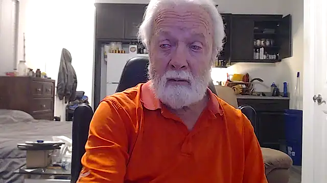 Snapshot of rockpoint69 chatting on January 14, 2025, 11:20 am rockpoint69 online show from January 14, 2025, 11:20 am