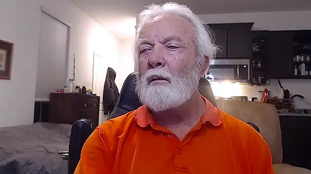 Snapshot of rockpoint69 chatting on January 26, 2025, 10:45 am rockpoint69 online show from January 26, 2025, 10:45 am