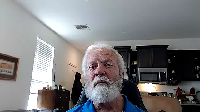 Snapshot of rockpoint69 chatting on February 9, 2025, 7:19 pm rockpoint69 online show from February 9, 2025, 7:19 pm