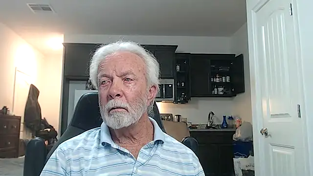 Snapshot of rockpoint69 chatting on November 12, 2025, 11:25 pm rockpoint69 online show from November 12, 2025, 11:25 pm