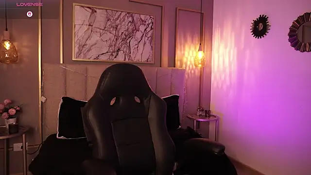 Snapshot of Samantha_Brooke chatting on March 21, 2026, 2:31 pm Samantha Brooke online show from March 21, 2026, 2:31 pm