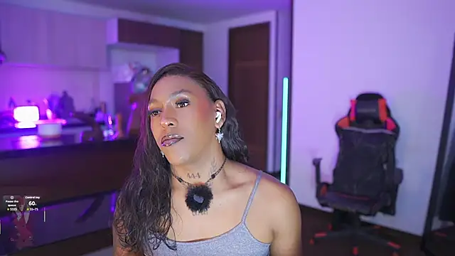 AmberRaus online show from October 1, 2025, 2:50 am