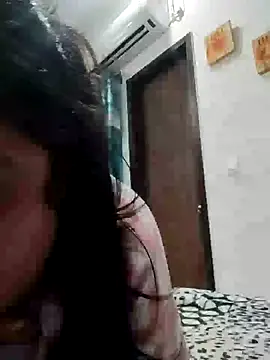 Srishtijain51 online show from December 30, 2024, 7:21 pm