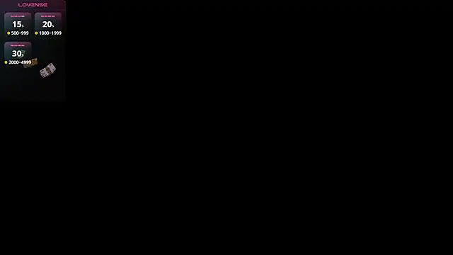 Snapshot of LeahJones_ chatting on March 11, 2025, 11:04 pm LeahJones online show from March 11, 2025, 11:04 pm
