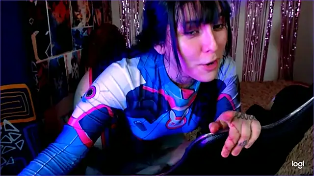 Snapshot of JINX_26 chatting on February 23, 2025, 1:57 am JINX 26 online show from February 23, 2025, 1:57 am