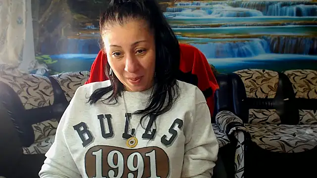 MoistMady online show from February 22, 2026, 11:20 am