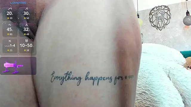 Rebeca xs online show from November 29, 2025, 8:50 am