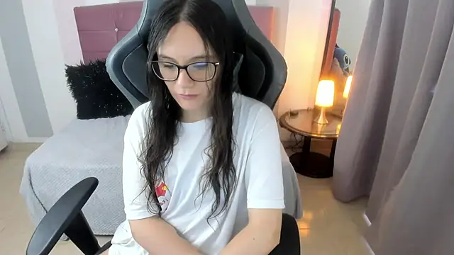 Snapshot of Wanda_sg chatting on October 8, 2025, 5:54 pm Wanda sg online show from October 8, 2025, 5:54 pm