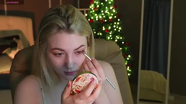 elinanortas online show from December 27, 2024, 1:11 am