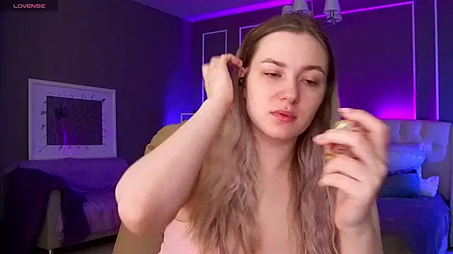 Snapshot of elinanortas chatting on November 5, 2025, 1:16 am elinanortas online show from November 5, 2025, 1:16 am