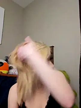 AmethystFoxx online show from February 14, 2025, 6:08 pm