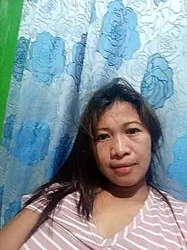 wildlavender69 online show from April 16, 2026, 2:51 pm