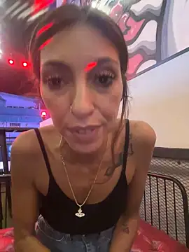 amanilouve online show from March 13, 2025, 7:39 pm