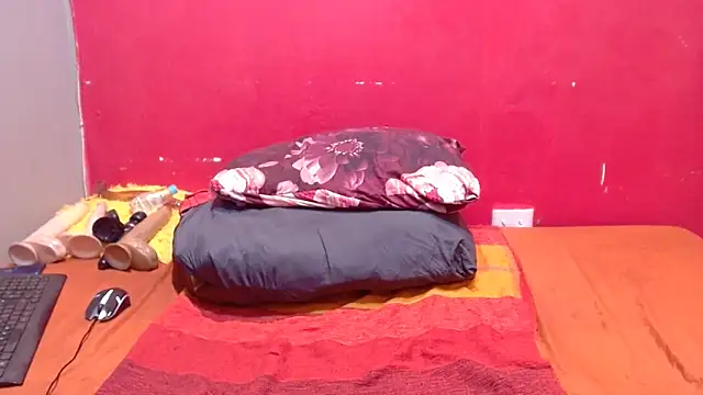 Snapshot of MatureBootyBabe4Uxx chatting on February 7, 2026, 12:58 am MatureBootyBabe4Uxx online show from February 7, 2026, 12:58 am