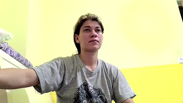 Snapshot of MercyLove chatting on March 13, 2025, 5:50 pm MercyLove online show from March 13, 2025, 5:50 pm