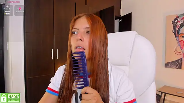 Snapshot of ROSE__15 chatting on February 1, 2025, 8:05 pm ROSE 15 online show from February 1, 2025, 8:05 pm