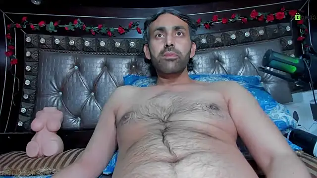 CrisJordan Hot online show from December 19, 2025, 4:03 pm