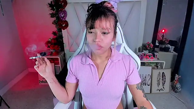 Snapshot of katalina_garcia chatting on November 5, 2025, 10:32 pm katalina garcia online show from November 5, 2025, 10:32 pm