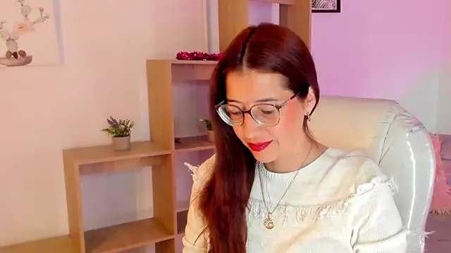 Antonnella 3 online show from November 1, 2025, 1:02 pm