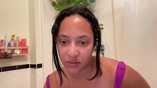 dreamyriri online show from July 3, 2026, 2:45 pm
