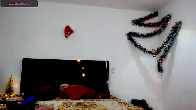 Snapshot of mussa_hott chatting on January 8, 2025, 1:00 am mussa hott online show from January 8, 2025, 1:00 am