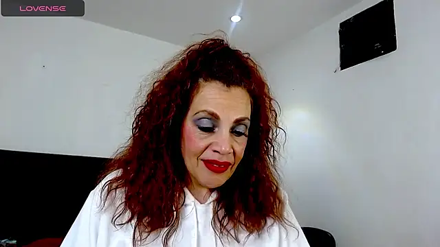 Snapshot of mussa_hott chatting on February 1, 2025, 1:55 am mussa hott online show from February 1, 2025, 1:55 am