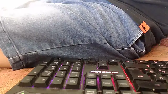 VASKOS178 online show from April 26, 2026, 9:18 am