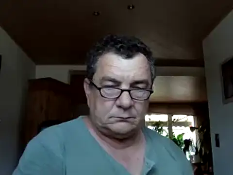 Snapshot of Nobbie444 chatting on July 15, 2026, 12:43 pm Nobbie444 online show from July 15, 2026, 12:43 pm