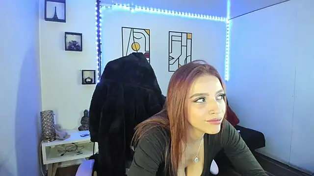 Snapshot of kay_marie chatting on March 5, 2025, 11:38 pm kay marie online show from March 5, 2025, 11:38 pm