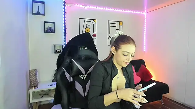 Snapshot of kay_marie chatting on March 6, 2025, 7:54 pm kay marie online show from March 6, 2025, 7:54 pm