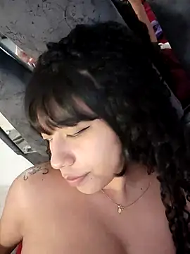 Snapshot of miafresa_hot chatting on January 6, 2025, 3:53 am miafresa hot online show from January 6, 2025, 3:53 am