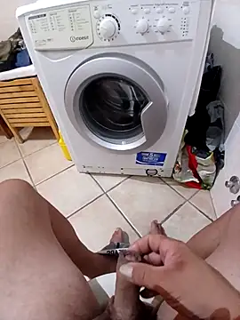 74bob online show from September 11, 2025, 3:39 am