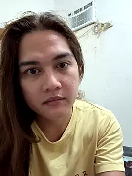 Snapshot of MarieLoveGlamorous chatting on December 15, 2025, 7:40 pm MarieLoveGlamorous online show from December 15, 2025, 7:40 pm