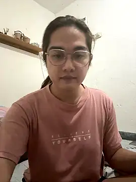 Snapshot of MarieLoveGlamorous chatting on January 12, 2026, 10:59 pm MarieLoveGlamorous online show from January 12, 2026, 10:59 pm