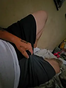 Smalldick805 online show from September 23, 2025, 5:05 pm