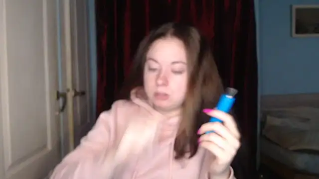 ryhhnnagold99 online show from December 3, 2025, 2:26 pm